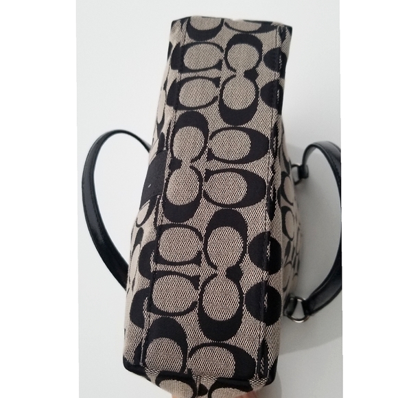 Coach Purse - Picture 2 of 3